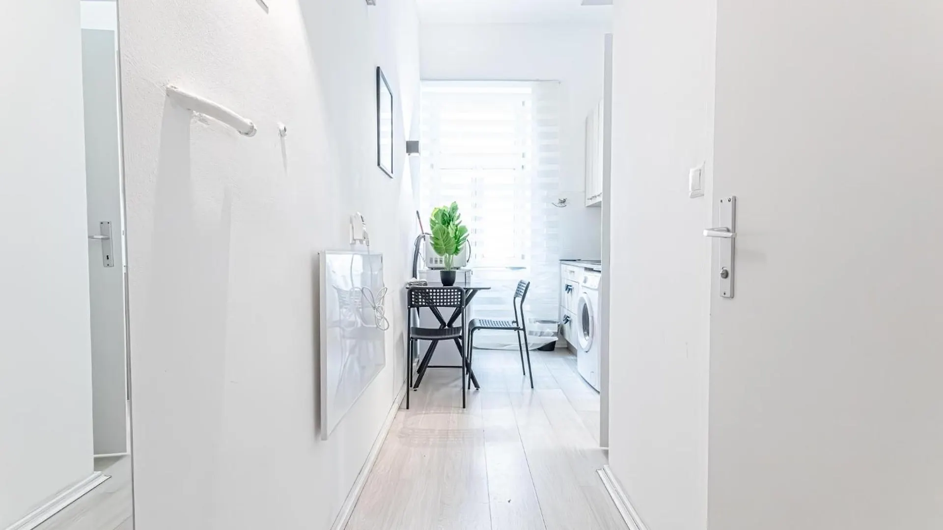 비엔나 Danube Delight: Elegant Getaway Near Prater Stern 아파트