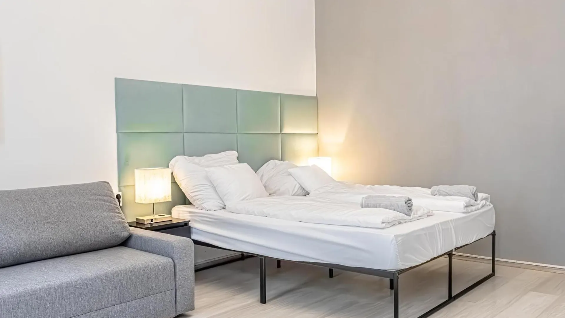 비엔나 Danube Delight: Elegant Getaway Near Prater Stern 아파트